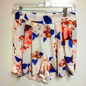Floral flowy Shorts. Sz Xs